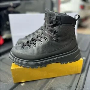 Canada Goose | Shoes | Canada Goose Mens Journey Boots Size  display picture 1